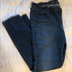Old Navy Mid Rise Skinny Jeans